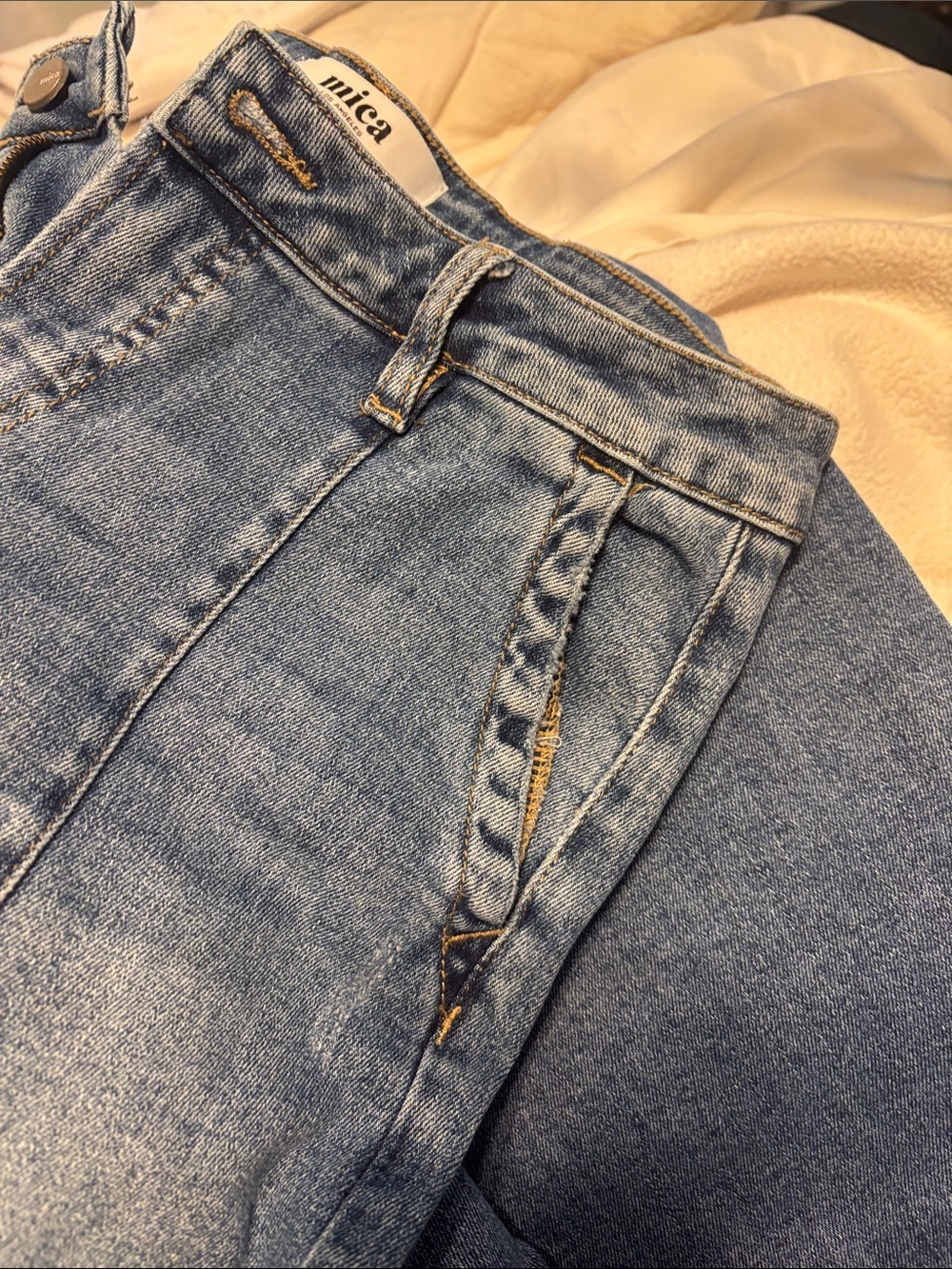 Mica High-Rise Blue Denim Jeans with Raw Hem - Picture 4 of 6